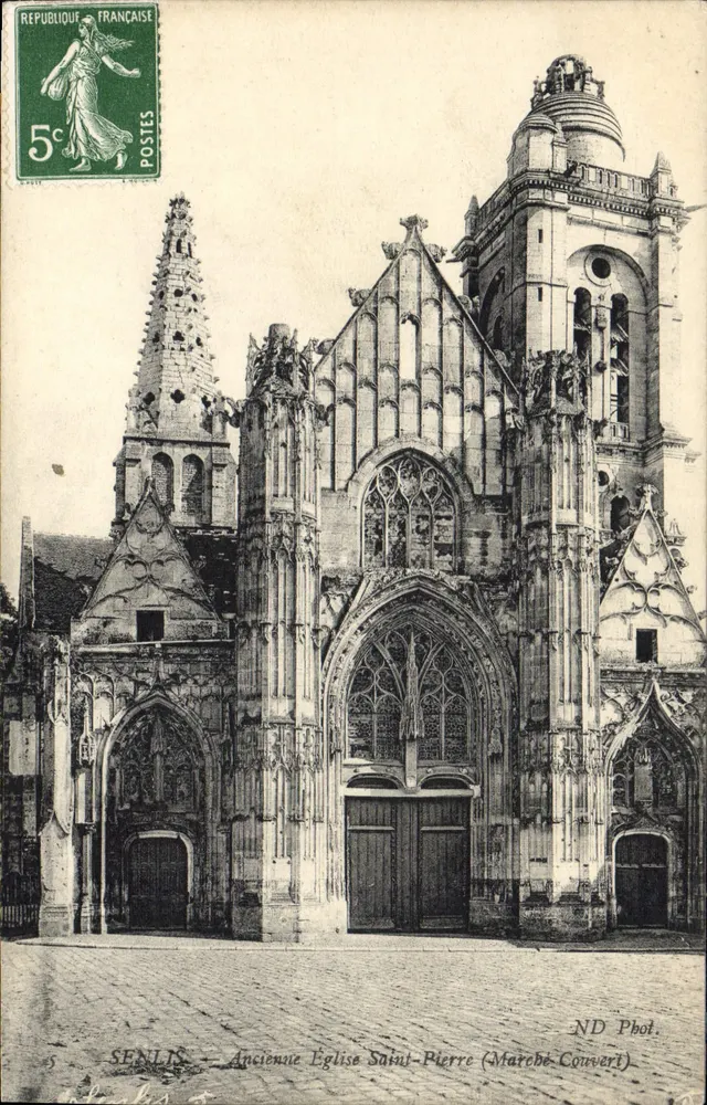Senlis — Antiga Igreja de São Pedro (Marcebo Converdi) — ND Fot. - Frente