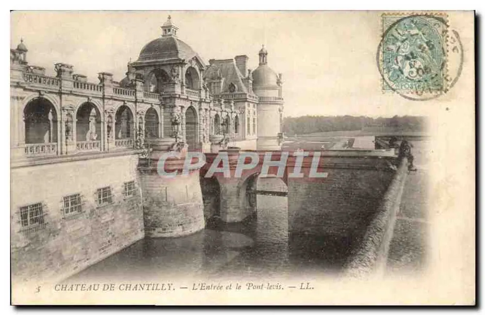 Castelo de Chantilly — A Entrada e o Ponte-leve — LL. - Frente