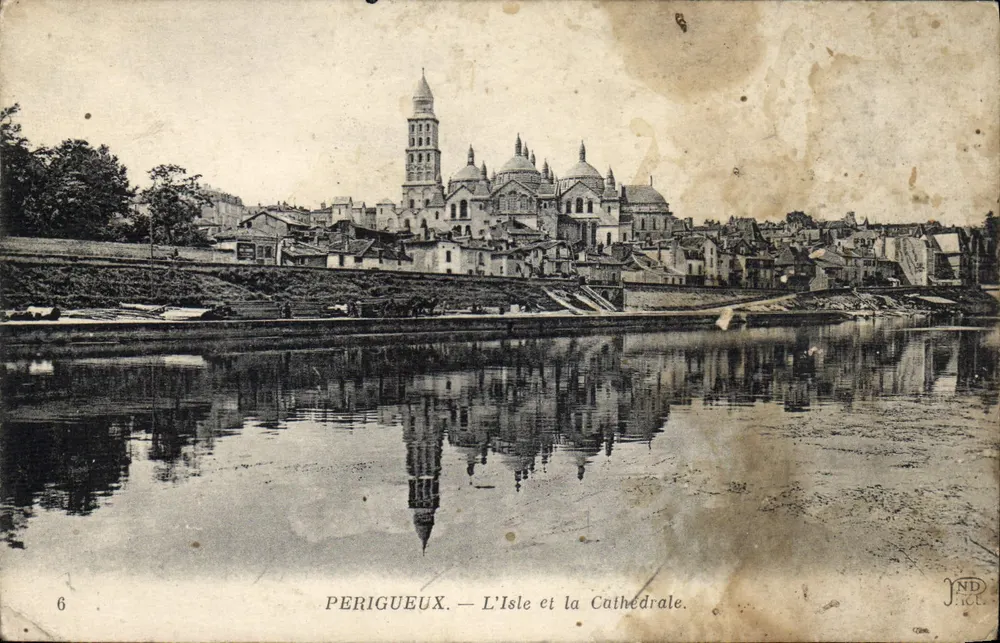 Périgueux — A Ilha e a Catedral — JND. Jact. - Frente