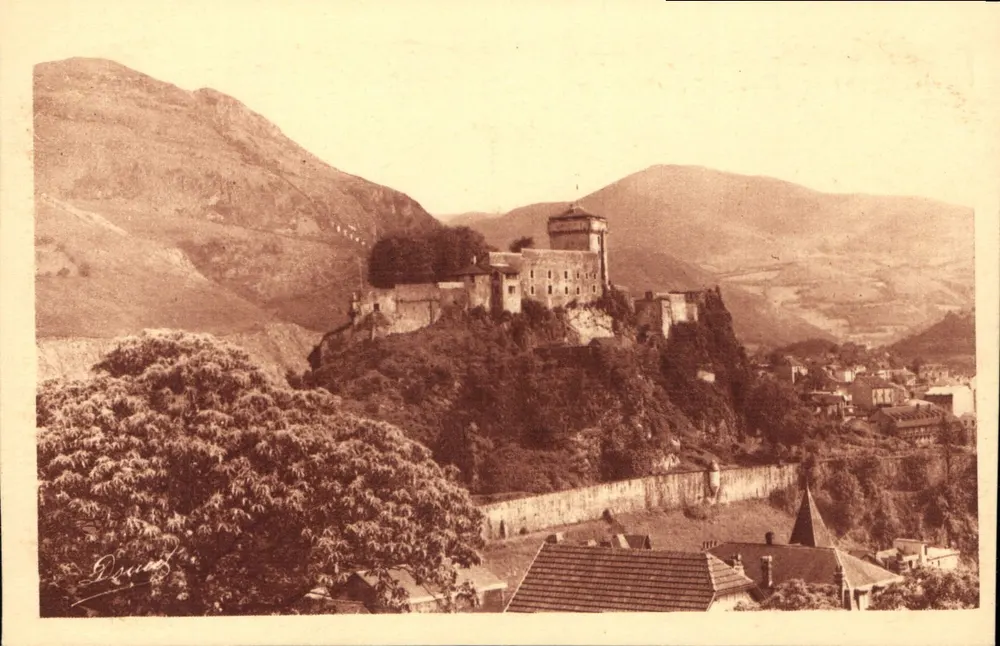 Lourdes — Het Sterkste Kasteel — Uitgever P. Diacet, n° 107 - Voorkant