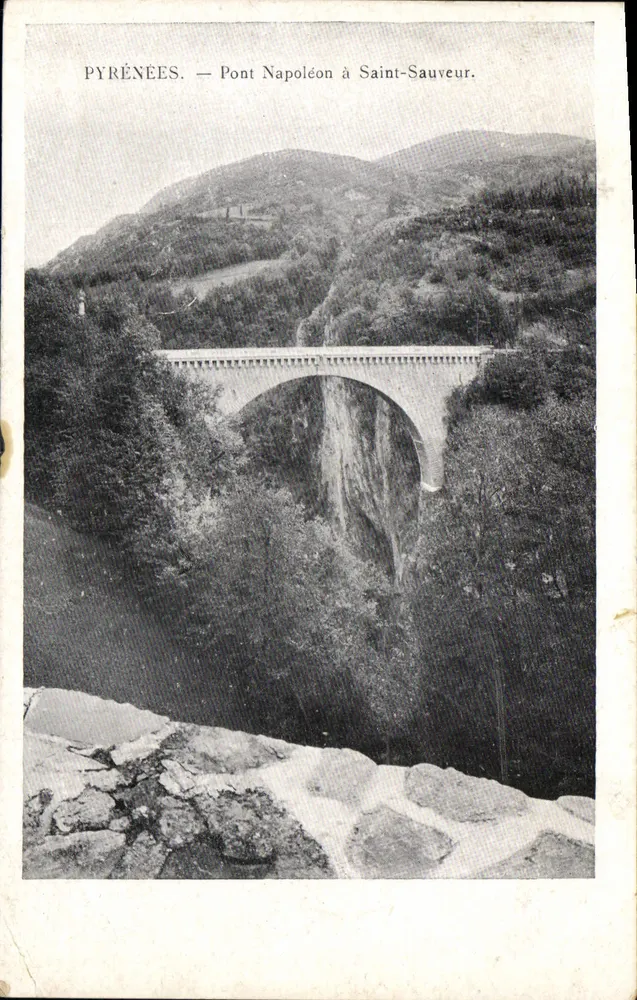 PYRÉNÉES — Puente Napoleón en Saint-Sauveur. - Anverso