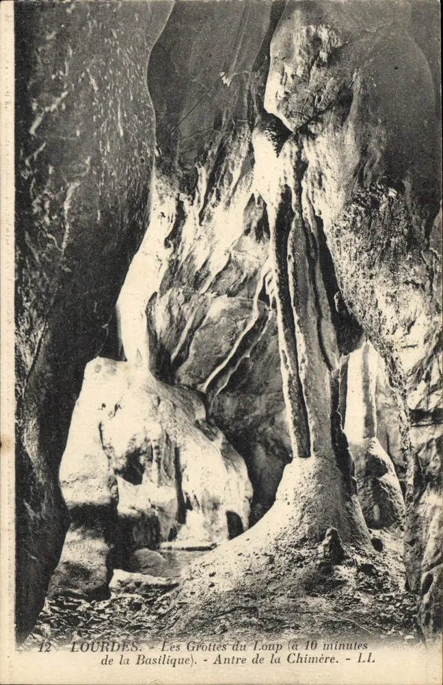 Lourdes - Die Loup-Höhlen (10 Minuten von der Basilika entfernt) - Höhle der Chimäre - L.L. - Vorderseite