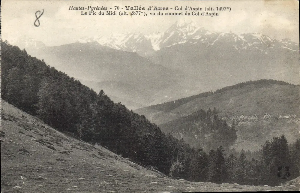Hautes-Pyrénées - Tal der Aure - Der Pic du Midi von Col d'Aspin aus gesehen - Vorderseite