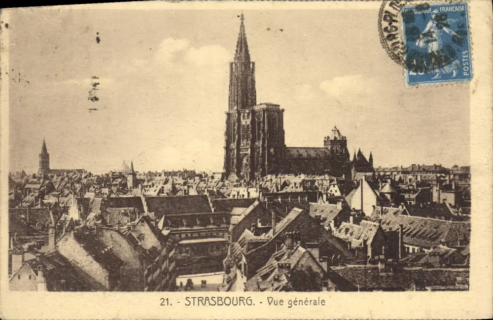 Estrasburgo - Vista geral — 21. - ESTRASBURGO. - Vista geral - Frente