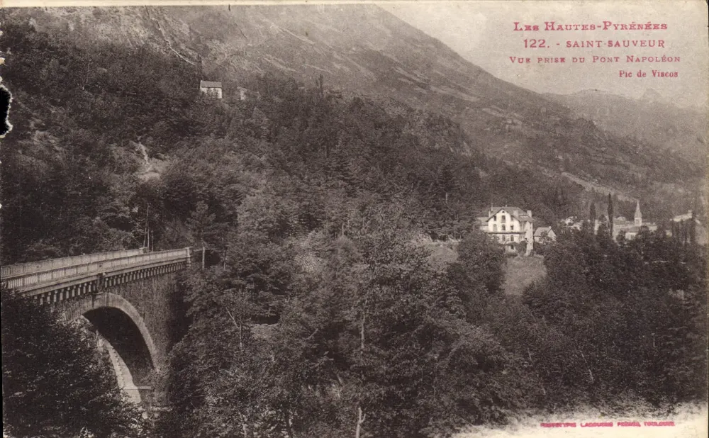 Saint-Sauveur — Aussicht von der Napoleon-Brücke — Pic de Viscos — Verleger LACOURT, PÉRIGUEUX, #122 - Vorderseite