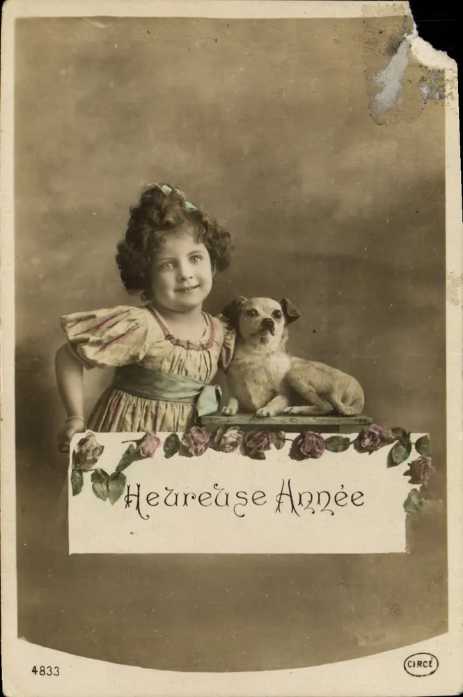 Menina e cachorro — Ano Feliz — CIRCÉ, n°4833 - Frente