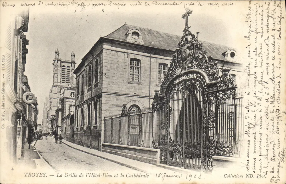 Troyes — Das Gitter des Hôtel-Dieu und die Kathedrale — Ch. GUIS, Buchhändler-Verleger - Vorderseite