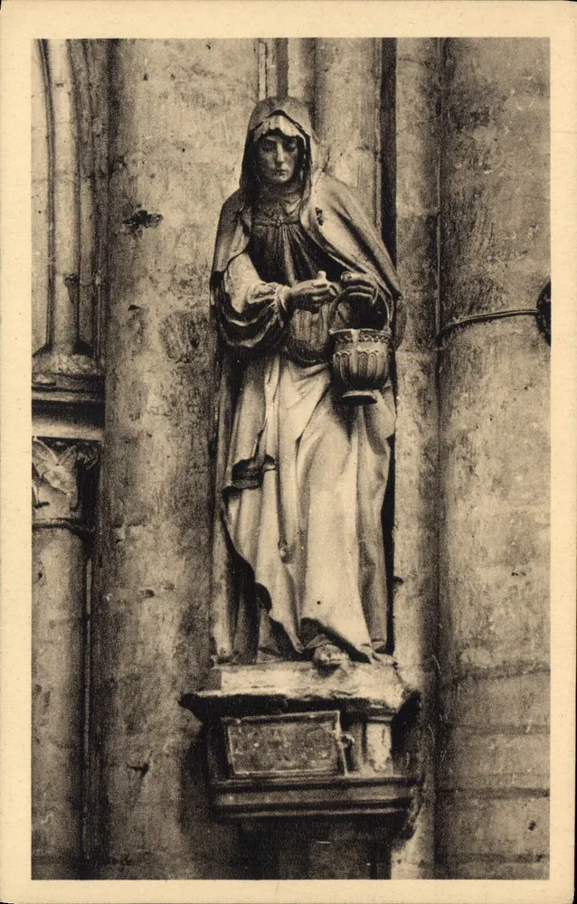 Troyes (Aube) — Igreja de Santa Madeleine — Estátua de Santa Marta - Frente