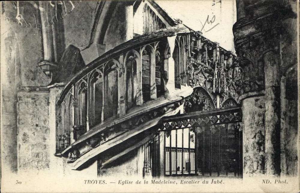 Troyes — Kirche der Madeleine, Treppenhaus des Jubé — ND. Phot. - Vorderseite