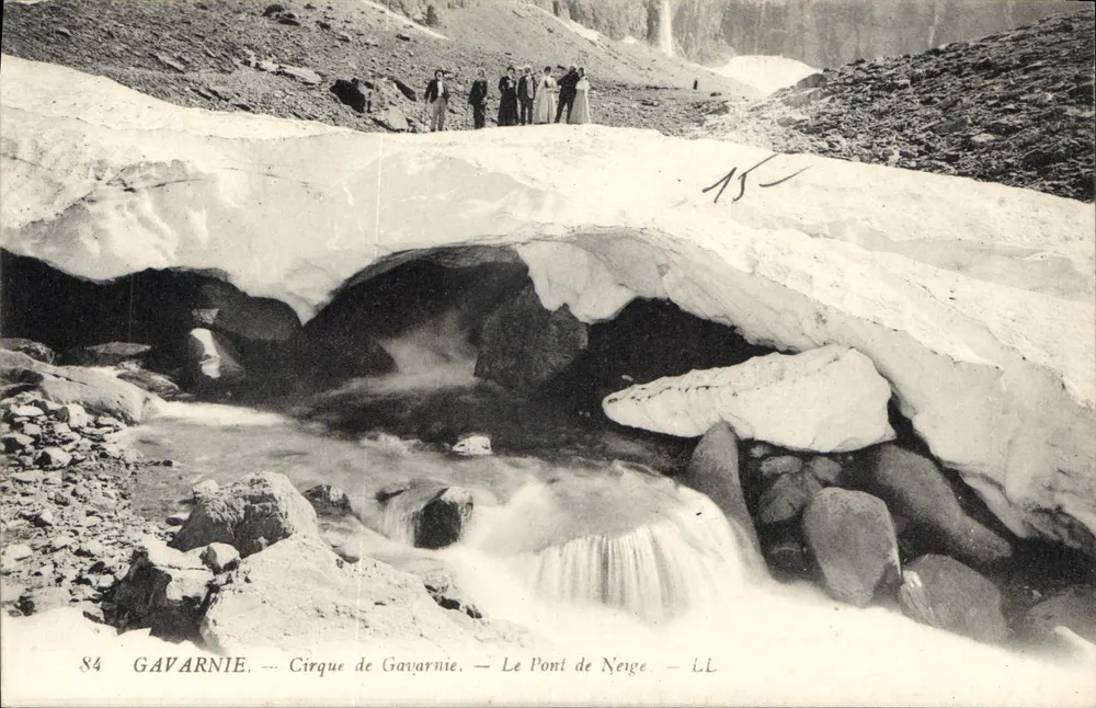 Gavarnie — Cirque de Gavarnie — Die Schneebrücke — LL — Nr. 84 - Vorderseite