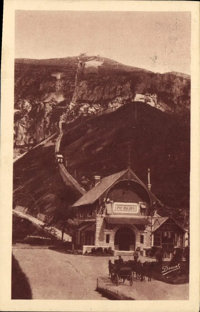 Pic du Jer — estação do funicular — Doucet - Frente