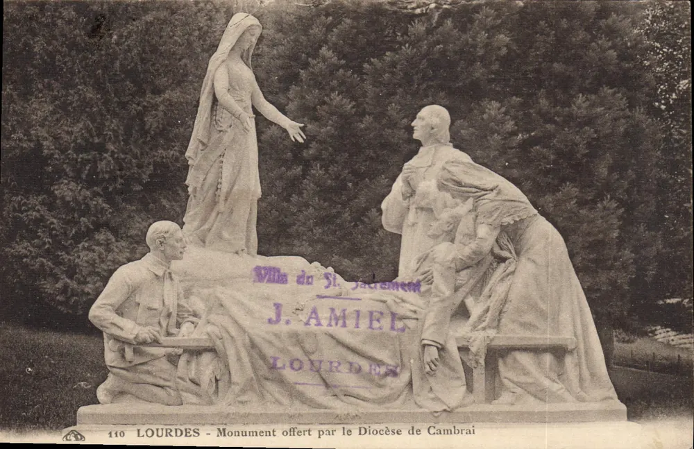 Lourdes — Monument gespendet vom Bistum Cambrai — J. Amiel - Vorderseite