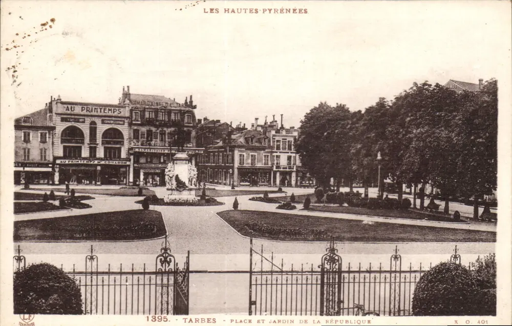 Tarbes - Platz und Garten der Republik — Hautes-Pyrénées — Phototypie Lacroix, Toulouse, Nr. X O 401 - Vorderseite