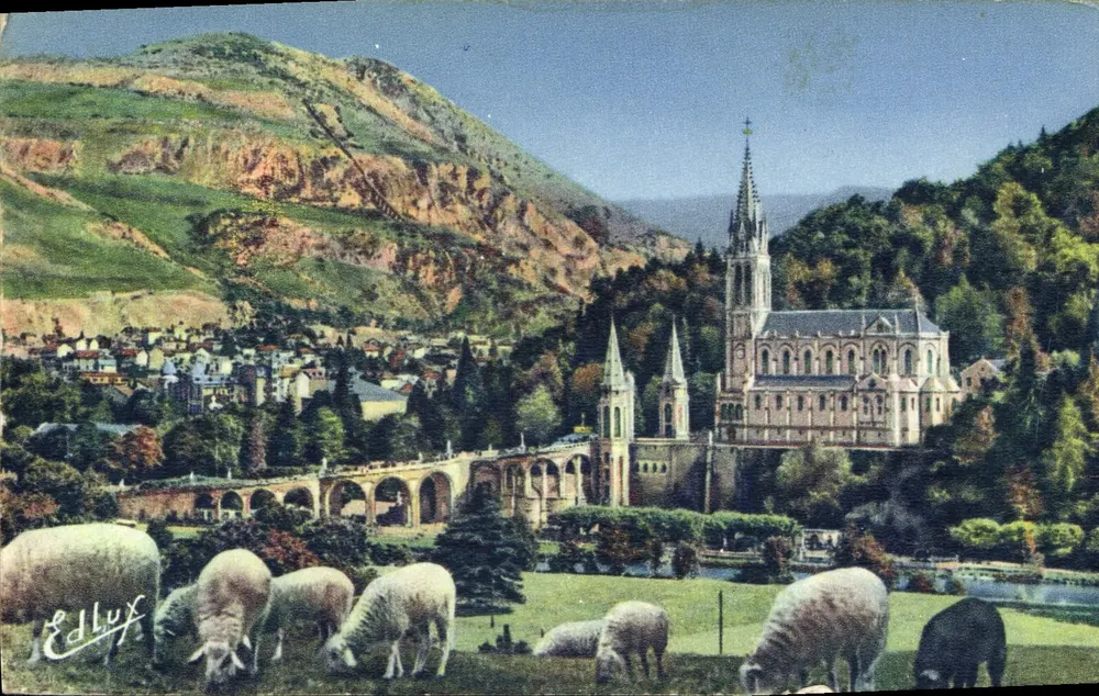 Lourdes — A Basílica e o Pic du Jer — Édition P. Doucet - Frente