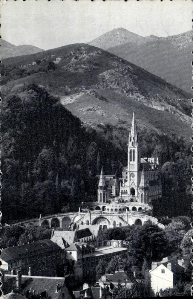 Die Basilika und der Berg des Kalvariums — Lourdes — Edition Plaisirs de Lourdes, n°35 - Vorderseite