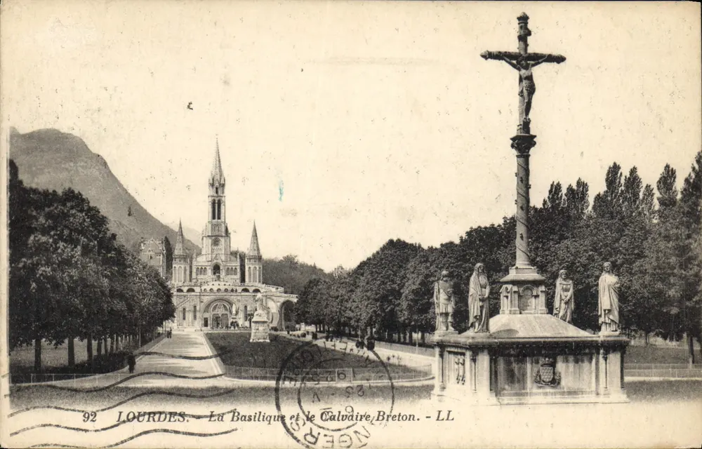 Lourdes — Die Basilika und der Bretonische Calvary — LL - Vorderseite