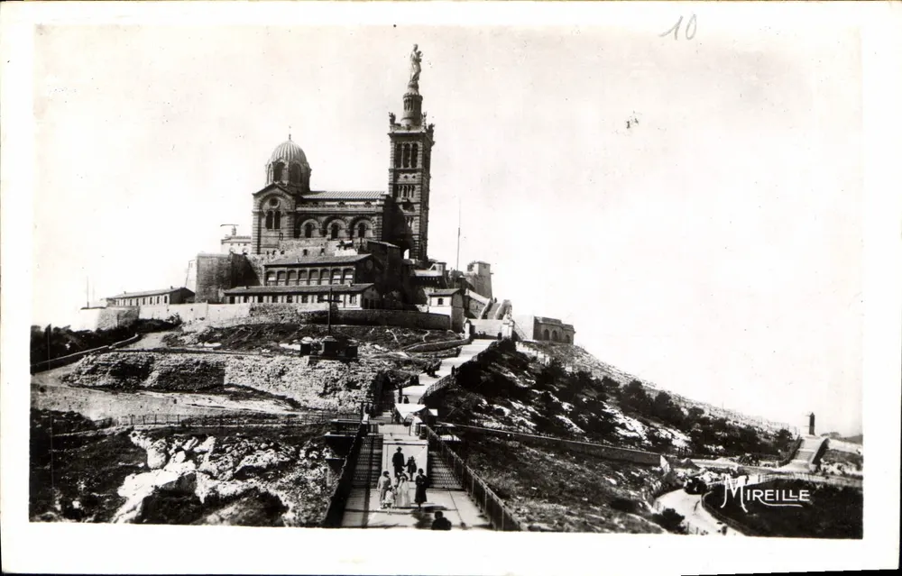 Nossa Senhora da Guarda — Marselha — Edição G. Ganjali - Frente