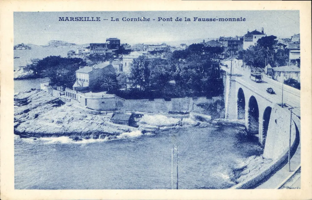 Marselha — A Corniche — Ponte da Falsa Moeda - Frente