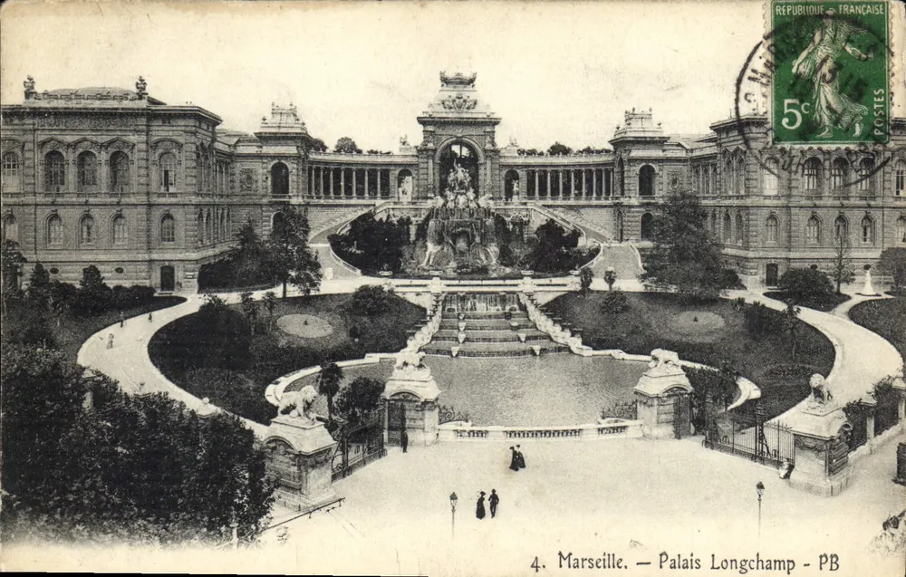 Marseille — Palácio Longchamp — PB - Frente