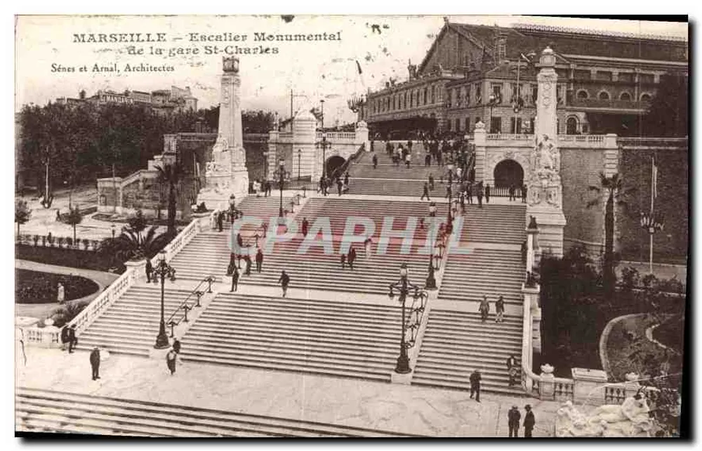 Marseille — Monumentale Treppe der St-Charles-Bahnhof — Sénès und Arnal, Architekten - Vorderseite
