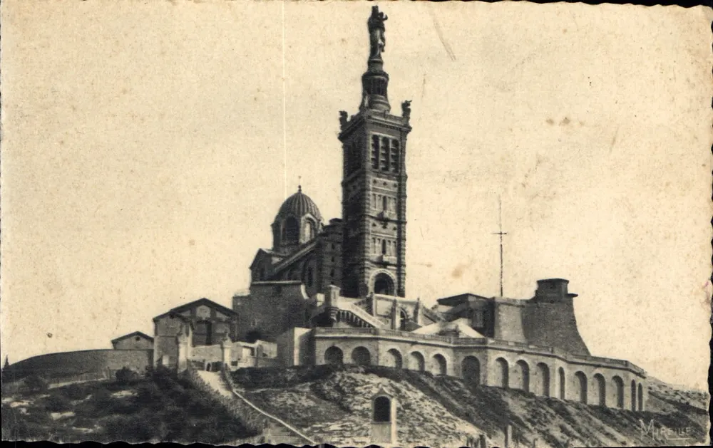 Nossa Senhora da Guarda — Marselha — Edições « Mireille » - Frente