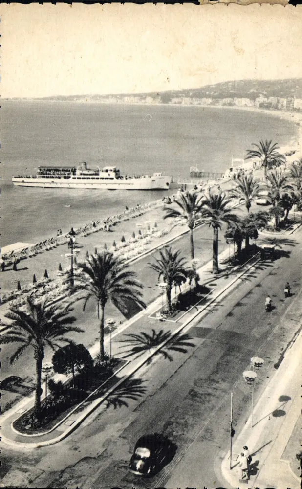 Nice - Promenade dos Ingleses — vista do porto e da praia — L. Gilletta & Cie, editor, n°66 - Frente