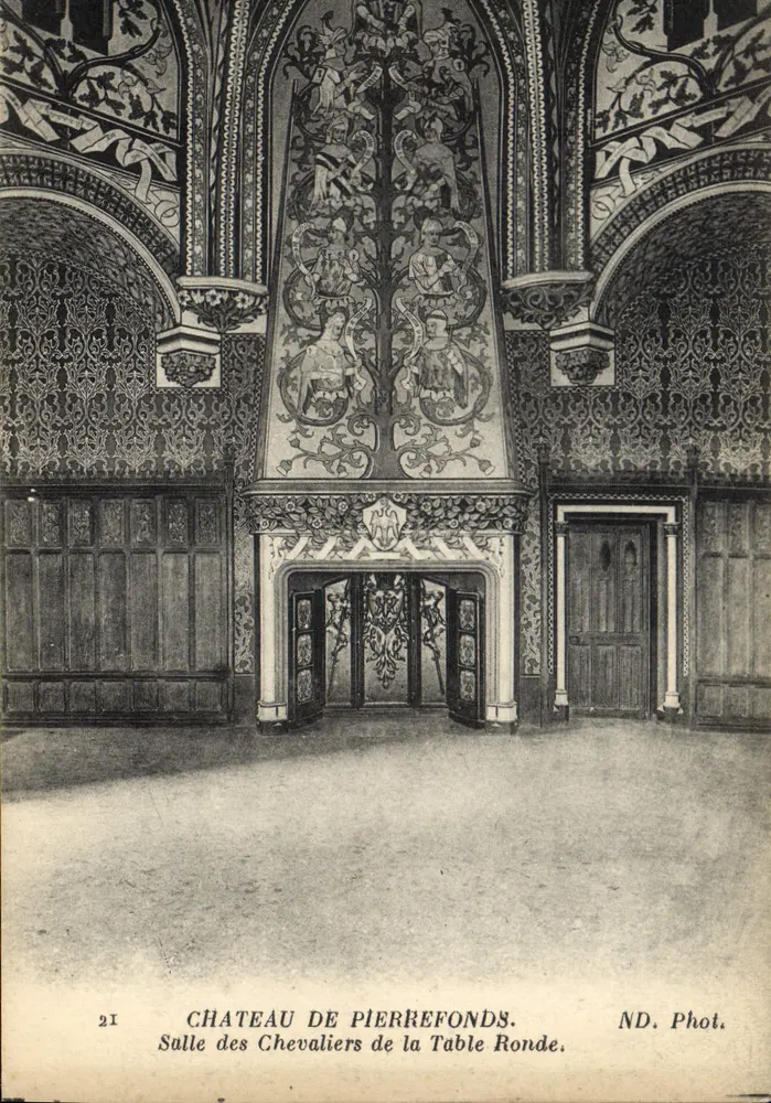 Schloss Pierrefonds — Saal der Ritter der Runde Tafel — ND. Foto. - Vorderseite