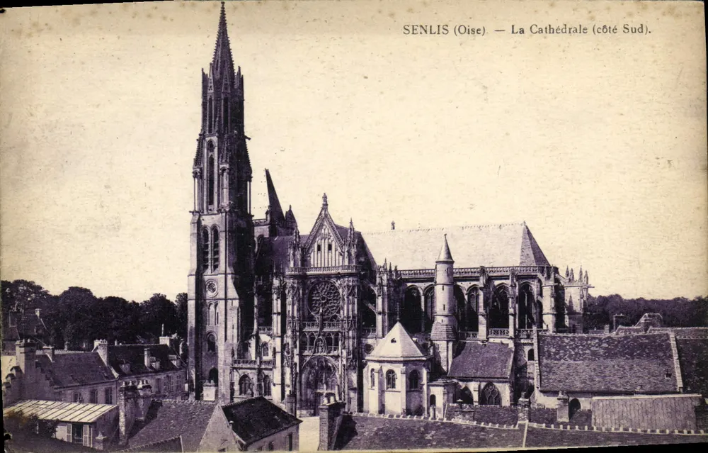Senlis (Oise) — De Kathedraal (zijde Zuid). - Voorkant
