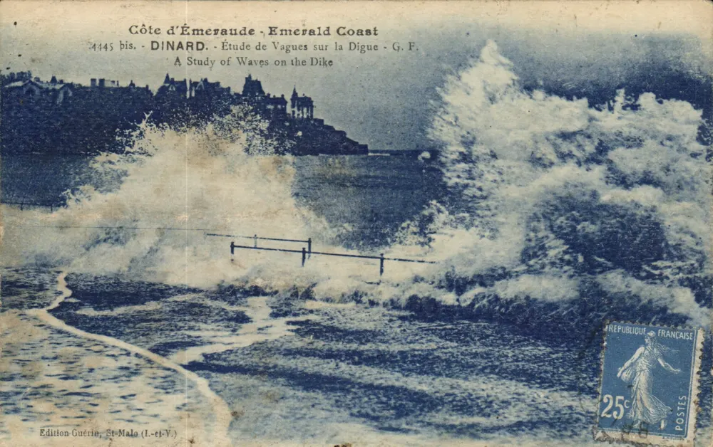 Emerald Coast - Ansicht von Wellen auf dem Deich - G.F. - Edition Guérin, St-Malo (I.-el-V.) - Vorderseite