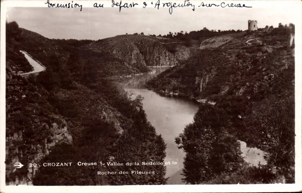Tal der Sédelle und der Rocher des Fileuses — Crozant, Creuse - Vorderseite