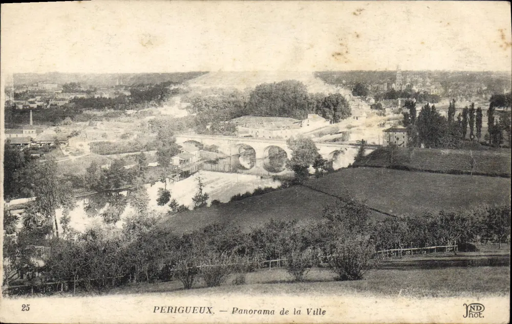 Périgueux — Panorama da Cidade — JND Fot. - Frente