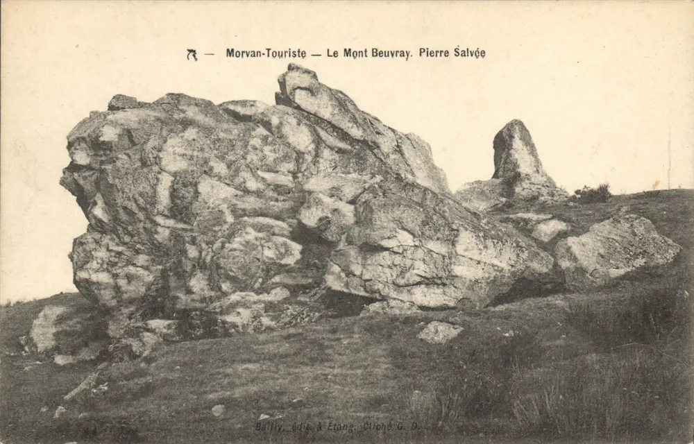 Mont Beuvray - Pierre Salvée — Morvan-Touriste, Verlag in Etang, Foto von G. D. - Vorderseite