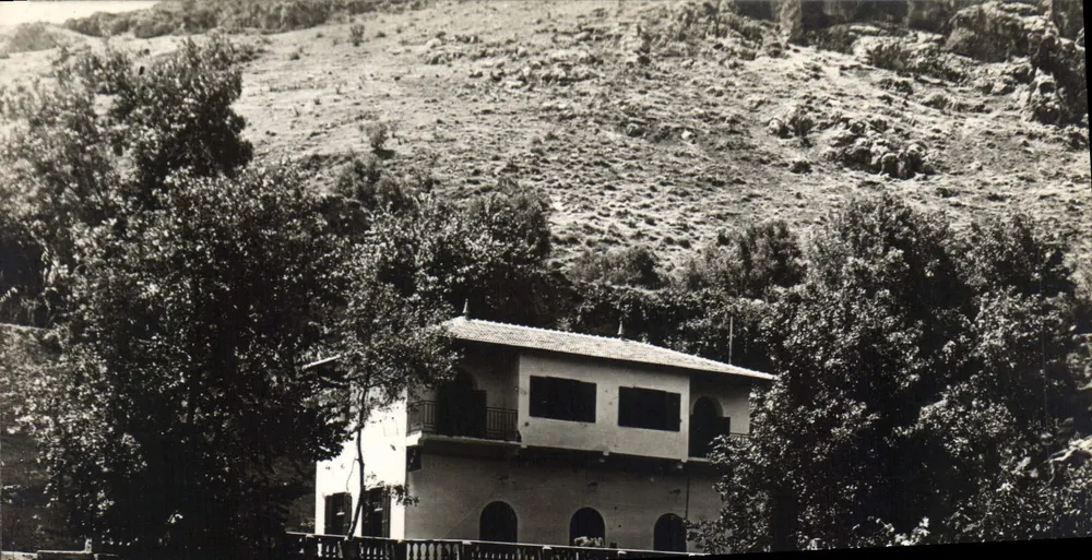 Villa en las colinas — vista panorámica — UNIC-PHOTO, 64, rue Galfredo, NICE - Anverso