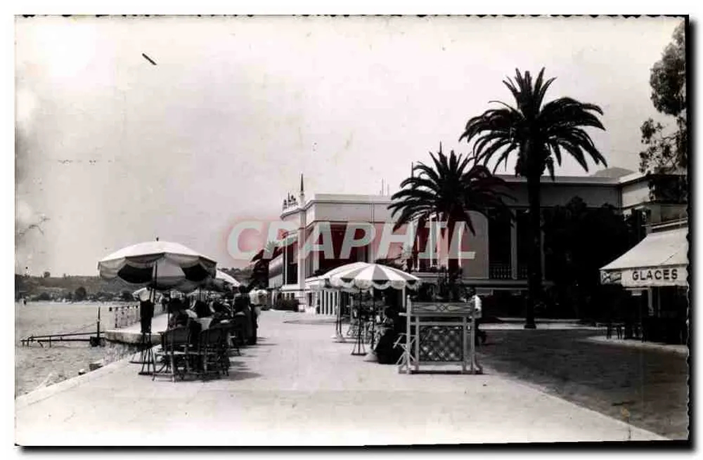 Menton - O Casino — Vista do cais com terraço e geladeiras — Edição ZUR - Frente
