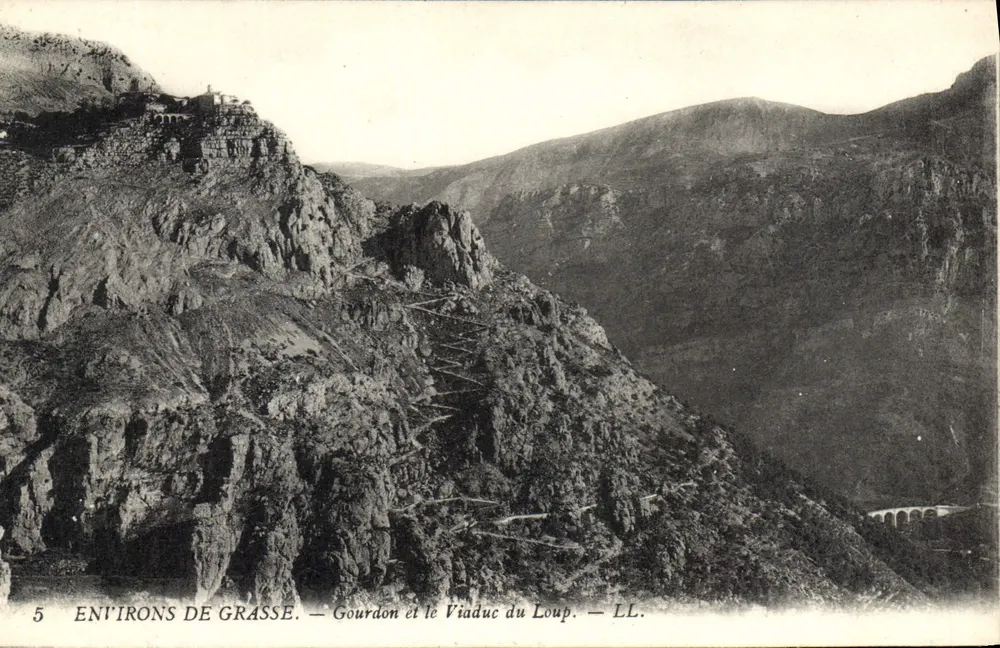 Umgebung von Grasse — Gourdon und der Viadukt des Loup — LL. - Vorderseite