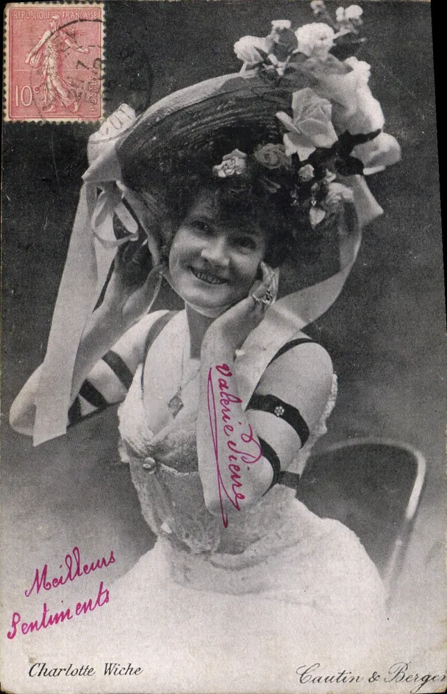 Charlotte Wiche — Frauenporträt in eleganter Kleidung — Cautin & Berger - Vorderseite