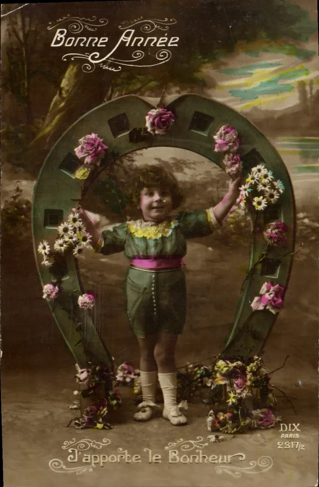 Kind auf einem mit Blumen dekorierten Drachen — Frohe Neujahr, ich bringe Glück — DIX PARIS 2317½ - Vorderseite