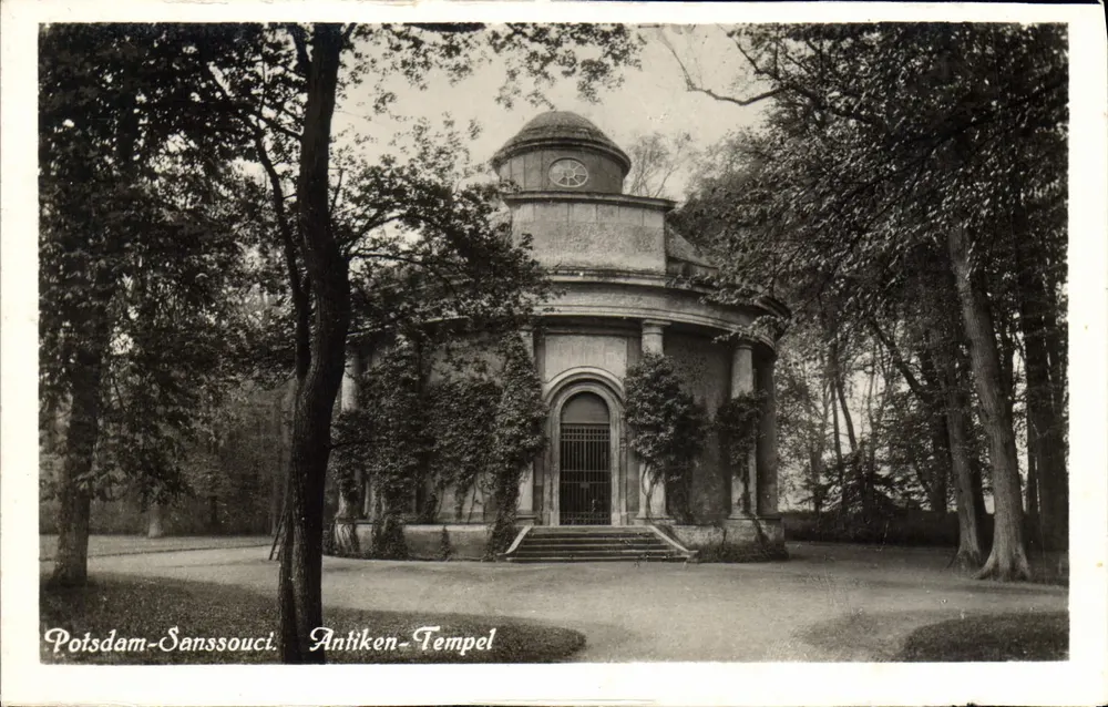 Potsdam-Sanssouci — Templo Antigo — Echte Photographie - Frente