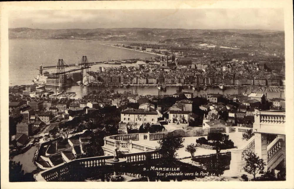 Marsiglia — Vista generale verso il Porto — Editore H. Péturé, La Canebière, n°9 - Recto