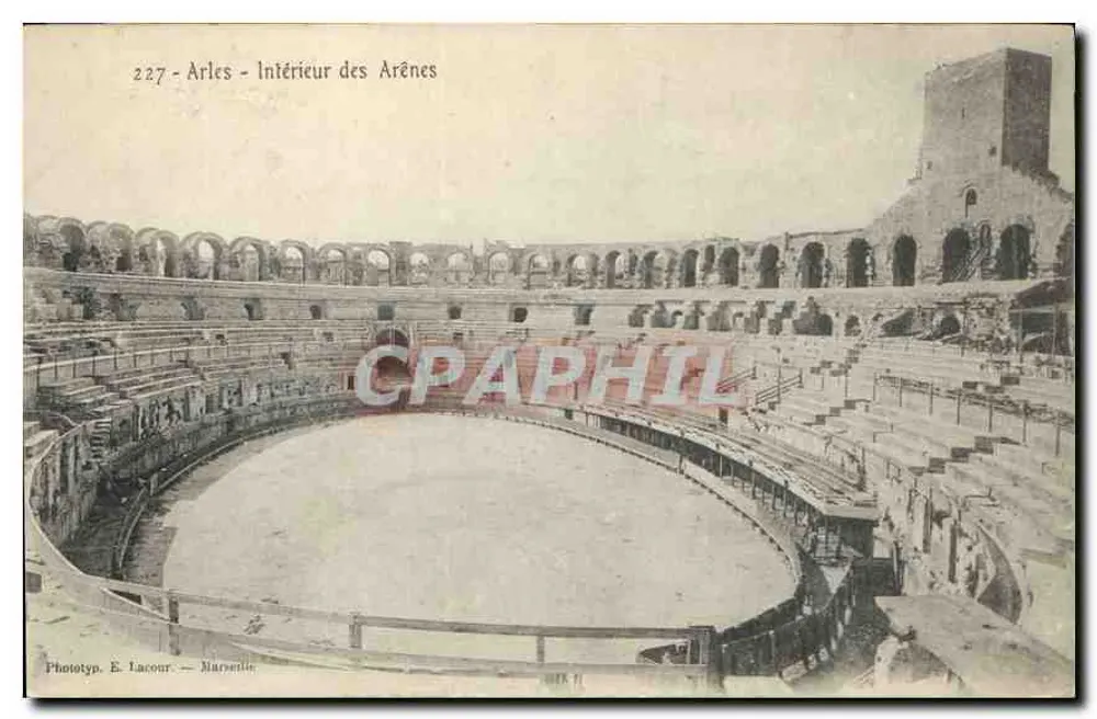 Arles - Interior das Arènes — Fototipia E. Lacour - Marselha, n° 227 - Frente