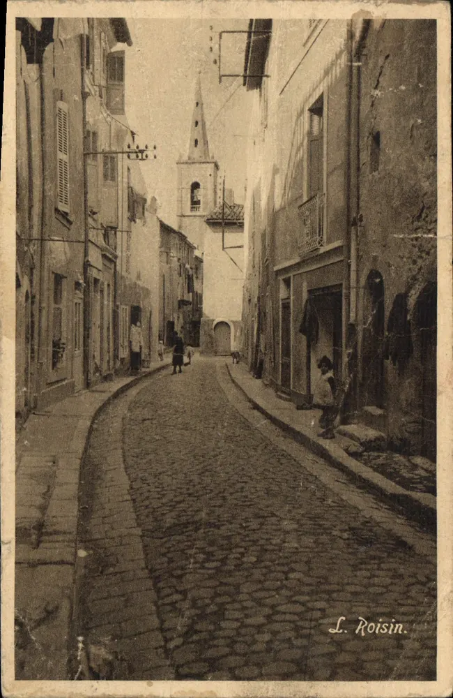 Rue pavée de Martigues — éditeur L. Roisin, n° de série non visible - Voorkant