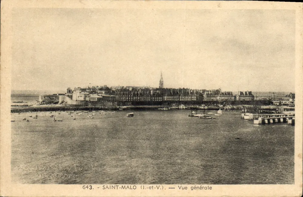 SAINT-MALO (I.-et-V.) — Vista general — Edición La Cigogne, Rennes - Anverso
