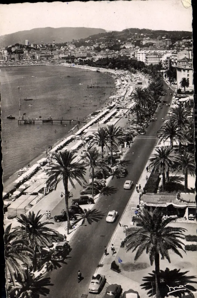 Cannes - La Croisette — Fotografia — Coleção « La Jolie d'Offrir » - Frente