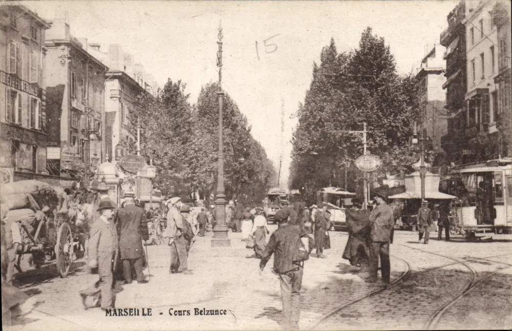 Marselha - Cours Bellezunce — vista animada com bondinho e pedestres — Fototipia Rose ROURE - Frente
