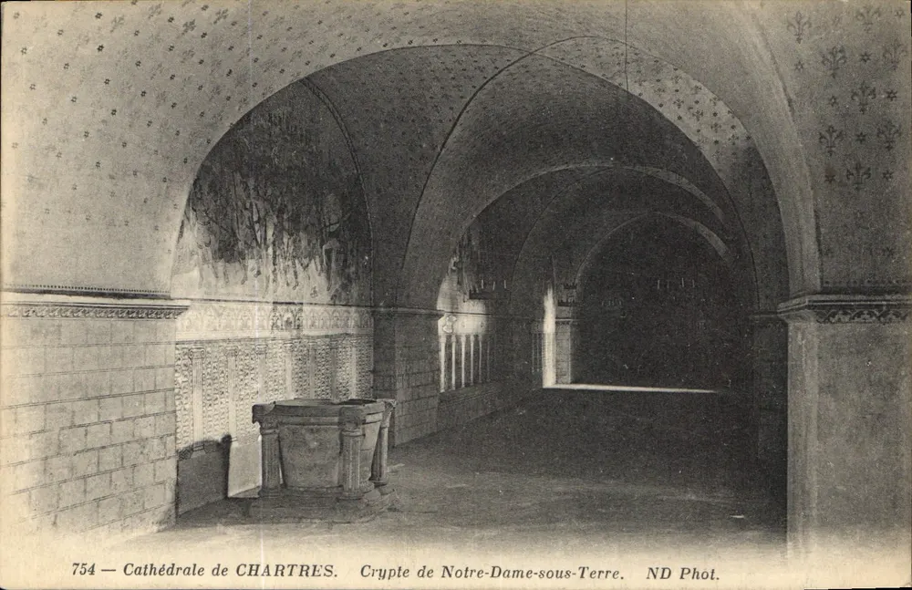 Cripta di Notre-Dame-sous-Terre — Cattedrale di Chartres — ND Phot. - Recto