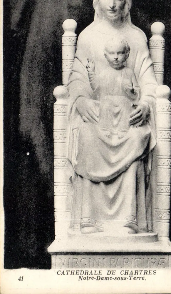 Estátua da Virgem com o Menino — Catedral de Chartres — editor Néurmin e Cie, Paris - Frente