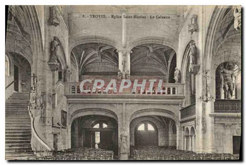 Troyes - Igreja de São Nicolau - O Calvário - Frente