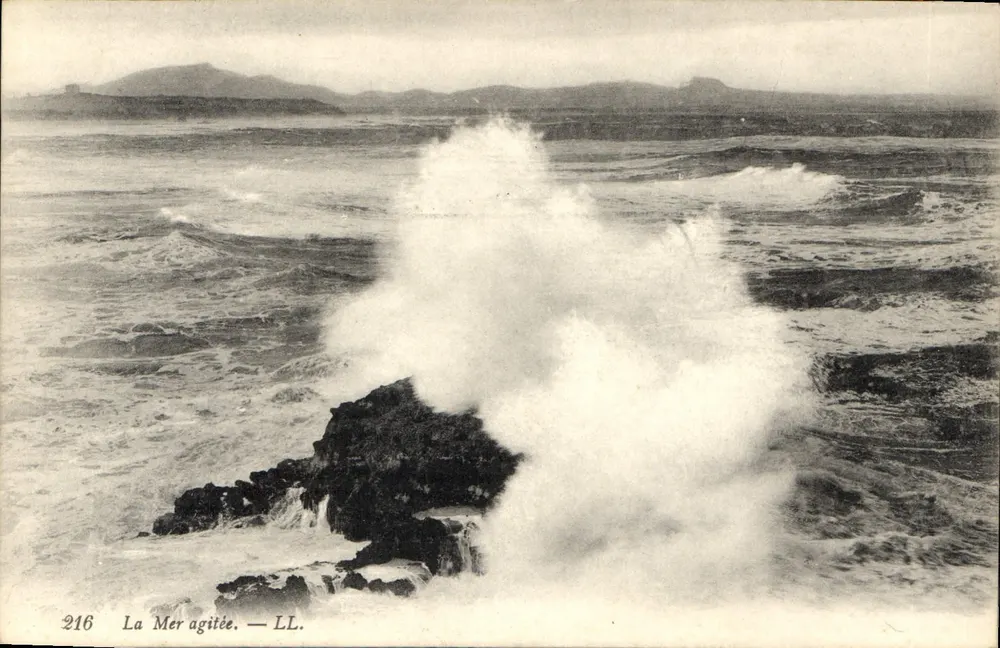 O Mar agitado — LL. — N° 216 - Frente
