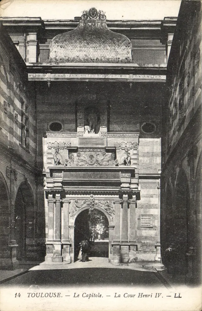 Toulouse — Le Capitole — La Cour Henri IV — LL - Vorderseite