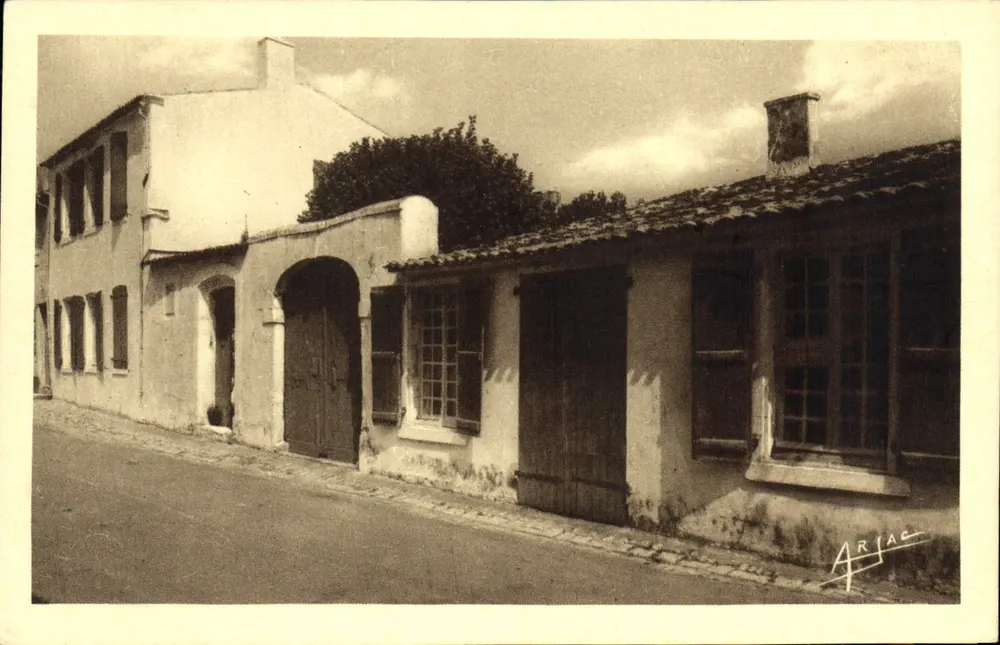 Saint-Pierre-d'Oléron — Die Häuser der Ahnen von Pierre Loti — Arjac - Vorderseite